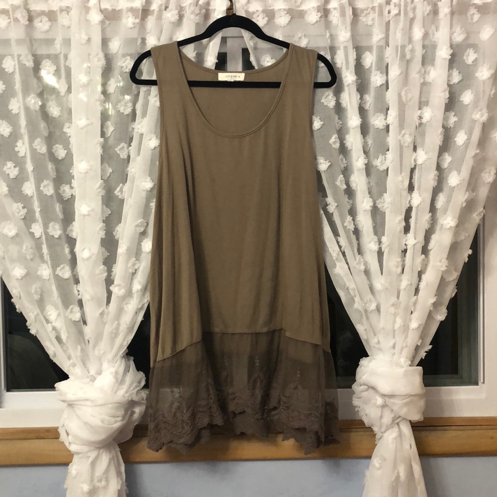 Lacey tank top